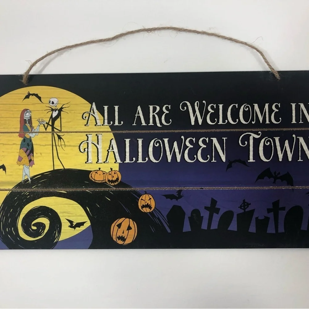 Hanging Sign “Nightmare B4 Christmas”